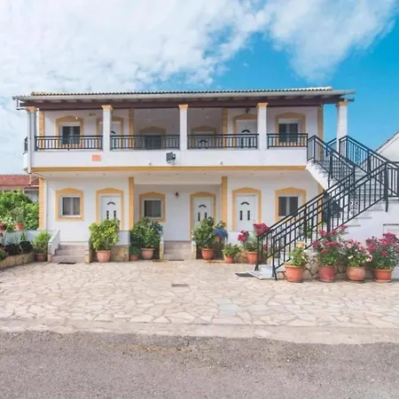 Aleka 4 Appartement